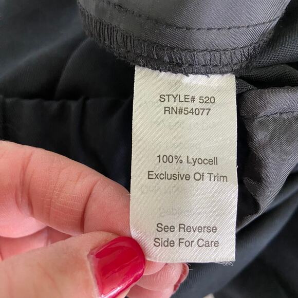 CAbi Bianca Pull On Pant Size S Washed Black Pockets Drawstring 100% Lyocell - Picture 8 of 12